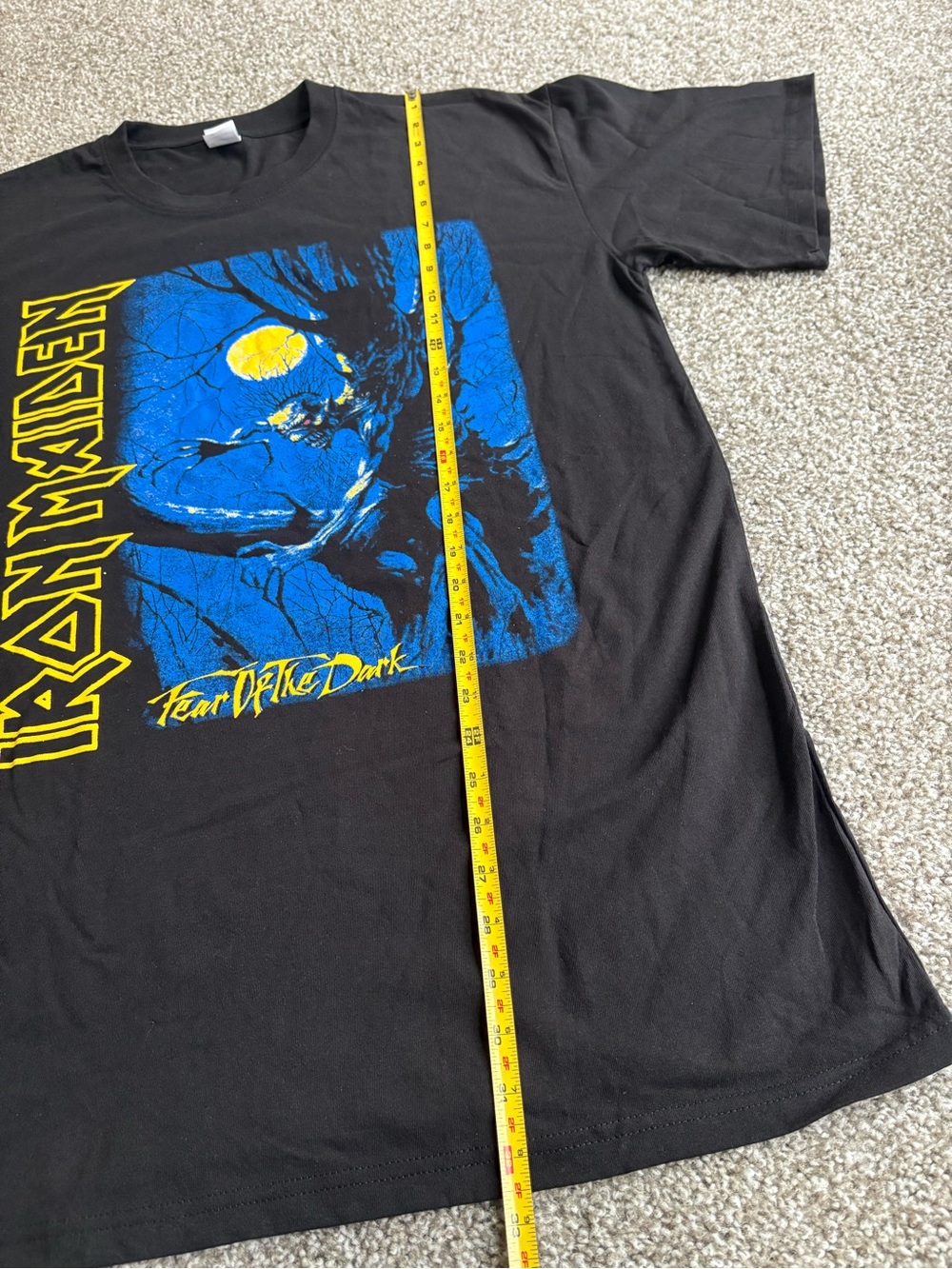 Men’s Black Iron Maiden 'Fear of the Dark' Graphic T-Shirt - Picture 5 of 5